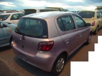 2001 Toyota Vitz