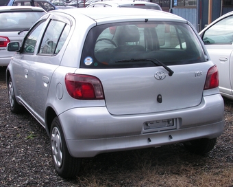 2001 Toyota Vitz