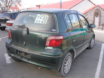 2001 Toyota Vitz