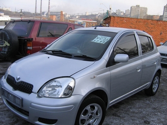 2001 Toyota Vitz