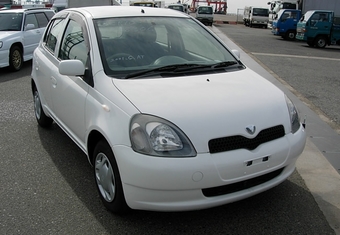 2001 Toyota Vitz