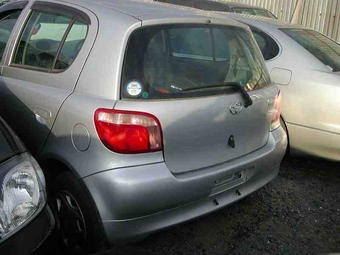 2001 Toyota Vitz