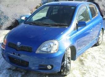 2001 Toyota Vitz