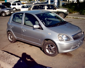 2001 Toyota Vitz