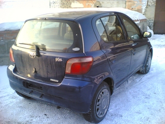 2001 Vitz