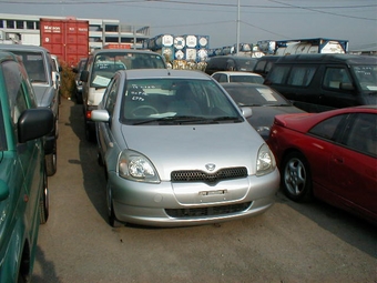 2001 Toyota Vitz