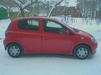 2001 Toyota Vitz