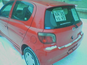 2001 Vitz