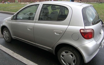 2001 Toyota Vitz