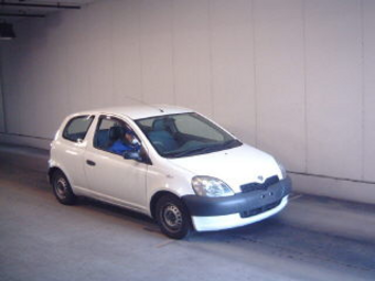 2001 Toyota Vitz