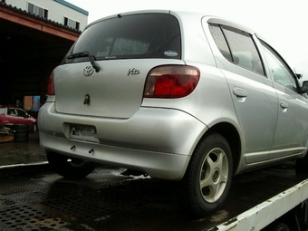 2001 Vitz