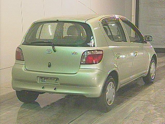 2001 Vitz