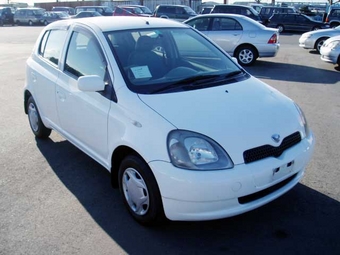 2001 Toyota Vitz