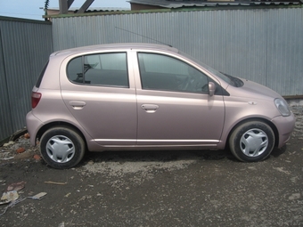 2001 Toyota Vitz