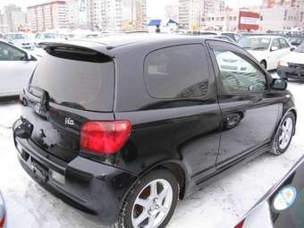 2001 Vitz