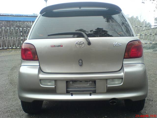 2001 Toyota Vitz