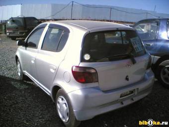 2001 Toyota Vitz