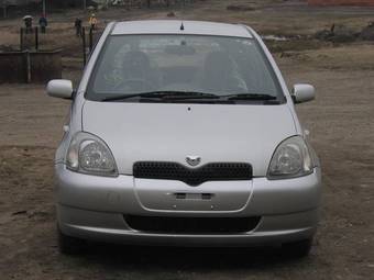 2001 Toyota Vitz