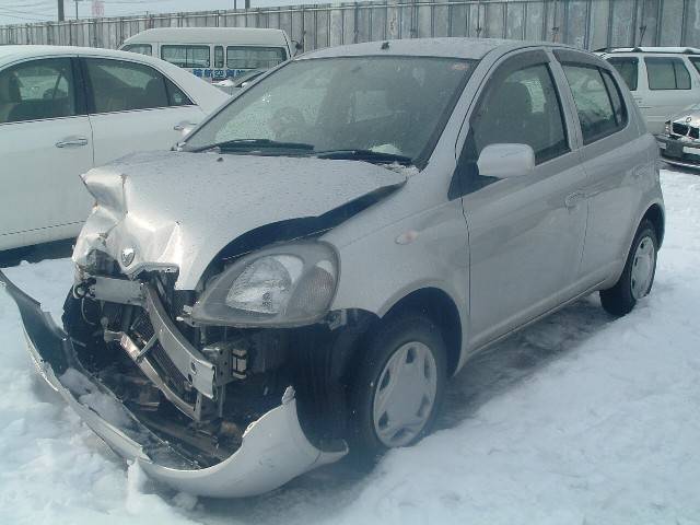 2001 Toyota Vitz