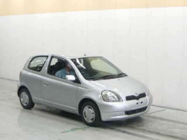 2001 Toyota Vitz