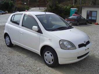 2001 Toyota Vitz