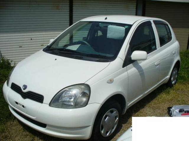 2001 Toyota Vitz