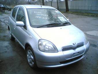 2001 Toyota Vitz