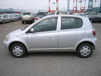 2001 Vitz