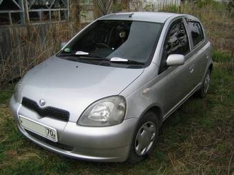 2001 Toyota Vitz