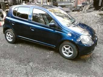 2001 Vitz