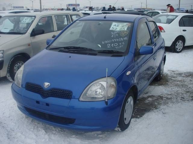 2001 Toyota Vitz