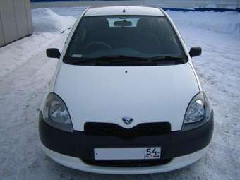 2001 Toyota Vitz