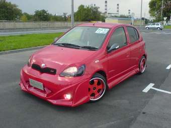 2001 Toyota Vitz