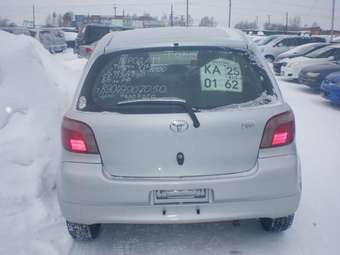 2001 Vitz