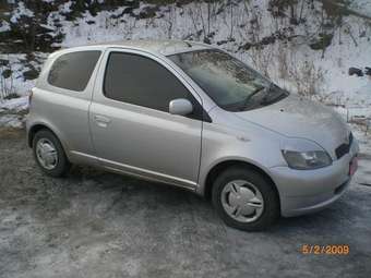 2001 Vitz