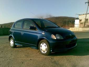 2001 Toyota Vitz