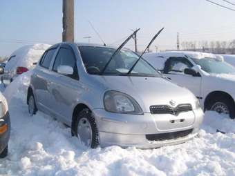 2001 Toyota Vitz