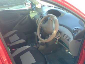 2001 Toyota Vitz