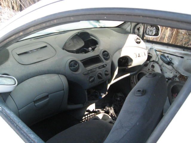 2001 Toyota Vitz