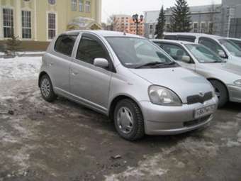 2001 Toyota Vitz