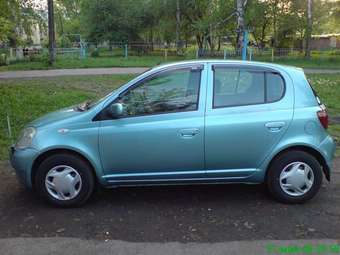 2001 Toyota Vitz