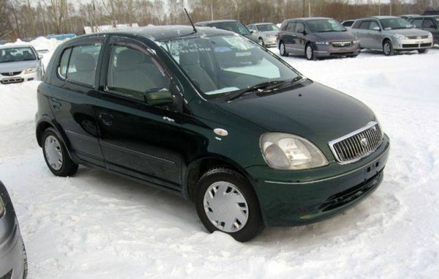 2001 Toyota Vitz