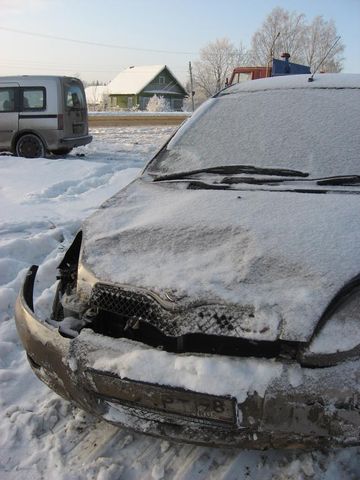 2001 Toyota Vitz