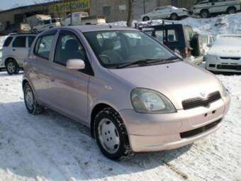 2001 Toyota Vitz