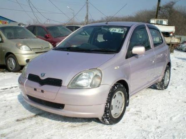 2001 Toyota Vitz