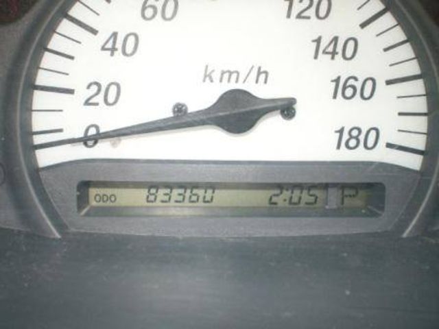 2001 Toyota Vitz