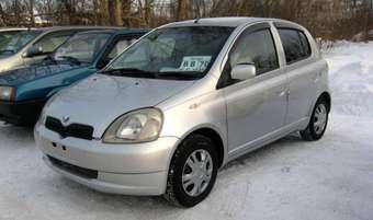 2001 Toyota Vitz