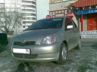 2001 Toyota Vitz