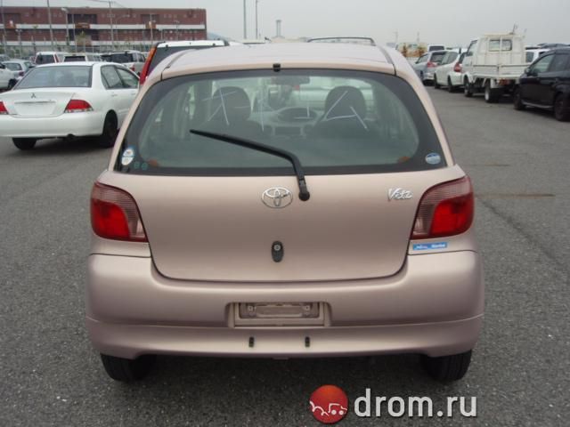 2001 Toyota Vitz