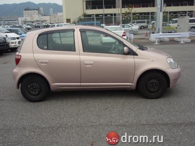 2001 Toyota Vitz